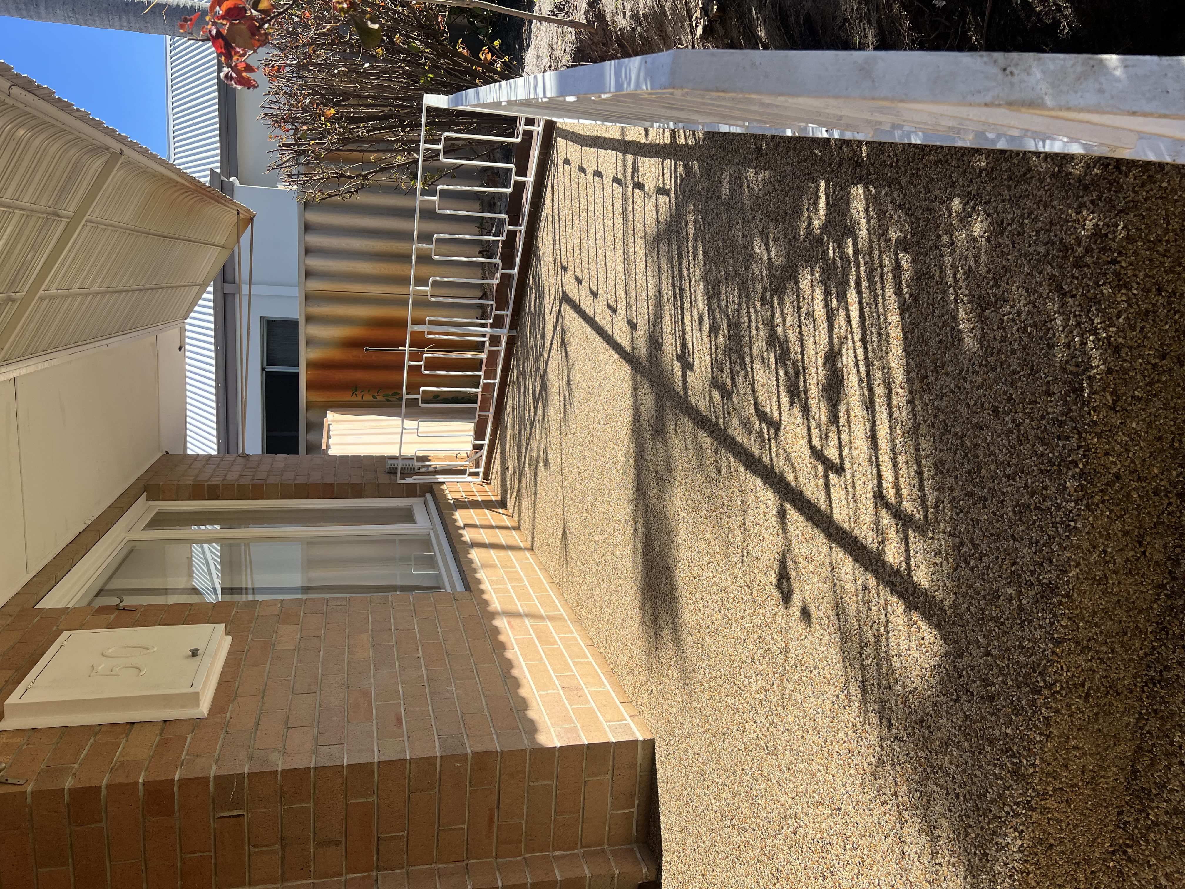 Warm sandy resin paving Perth